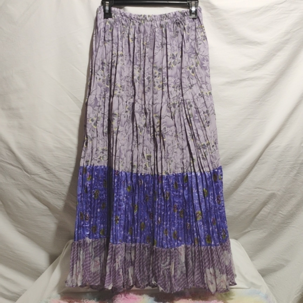 (A-70) My Boyfriends Back 3 Tier Rayon 90's Maxi Skirt Santa Monica California